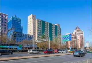 中国香港植物防脱育发洗发水套装